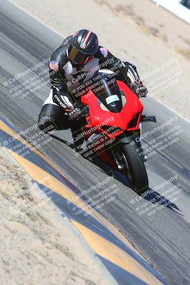 media/Jan-18-2024-Racers Edge (Thu) [[008952c709]]/A Group/Session 2 (Turn 15 Inside)/